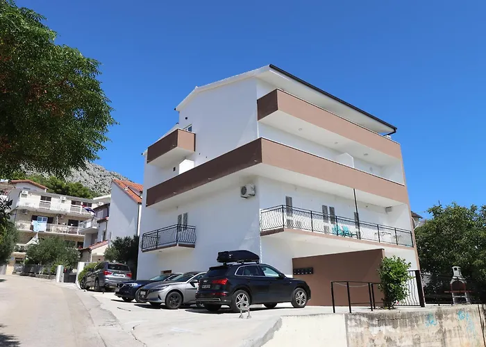 Apartment Emmi Nemira *