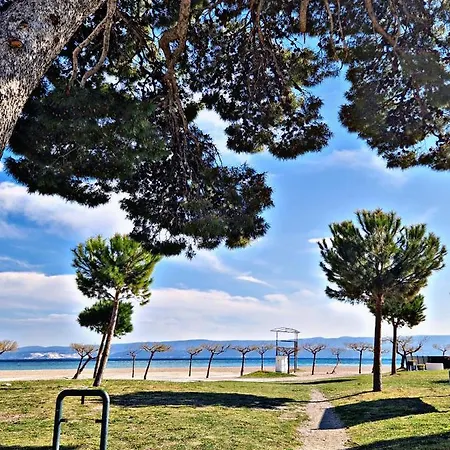 Emmi Nemira * Omiš